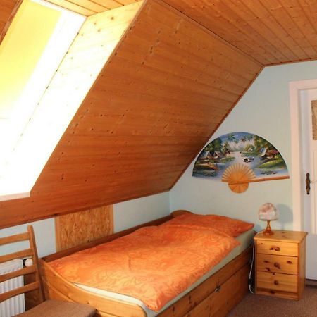 Ferienwohnung "An Der St. Ludmila" Crostwitz Bagian luar foto