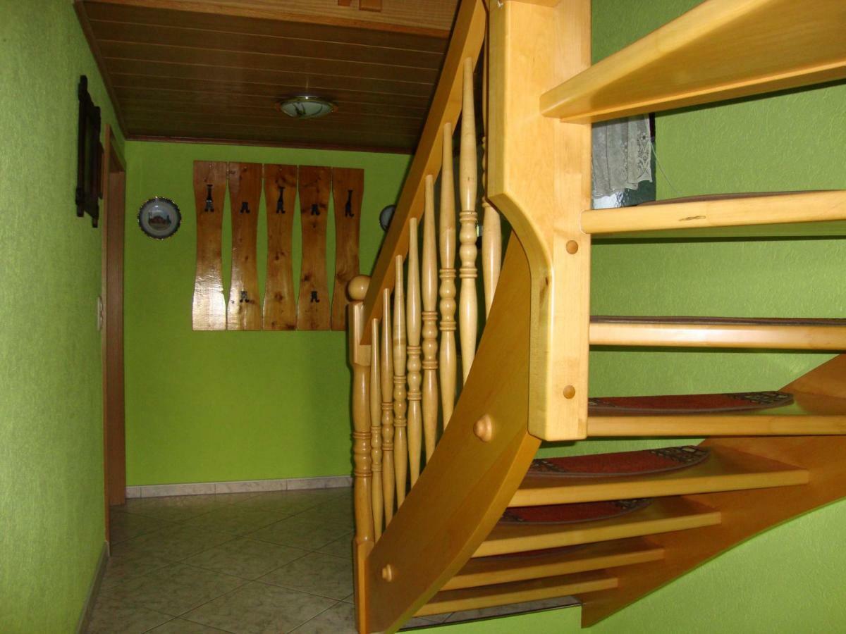 Ferienwohnung "An Der St. Ludmila" Crostwitz Bagian luar foto