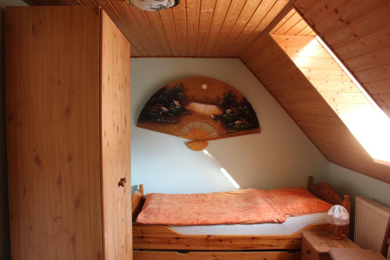 Ferienwohnung "An Der St. Ludmila" Crostwitz Bagian luar foto