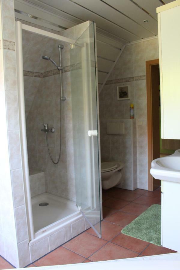 Ferienwohnung "An Der St. Ludmila" Crostwitz Bagian luar foto